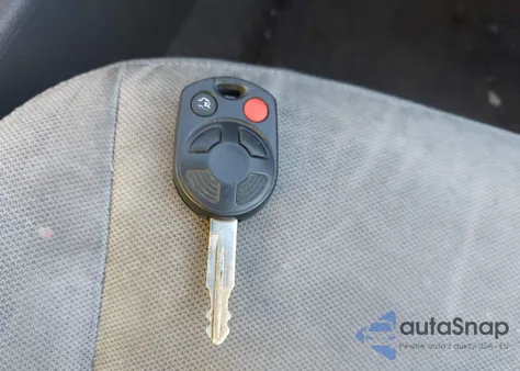 2012 Ford Fusion Se z USA, uszkodzony, nr VIN 3FAHP0HA0CR323003